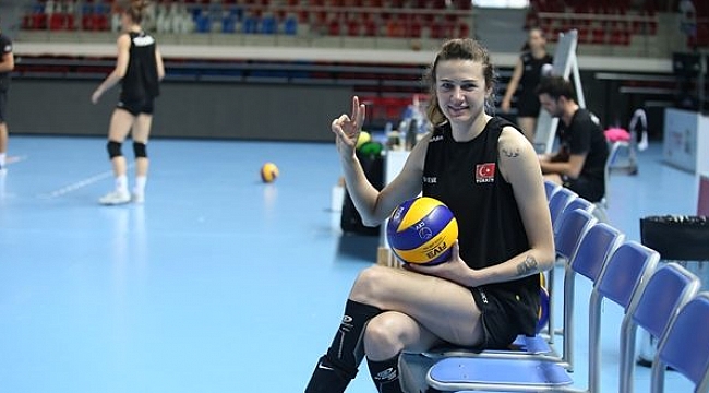 Meryem Boz, Meryem Boz VakıfBank'ta | Turan Ulusal Habercilik : Meryem boz, filenin sultanlarının tokyo 2020 elemeleri finaline yükselmesi ile merak edilmeye başlandı.