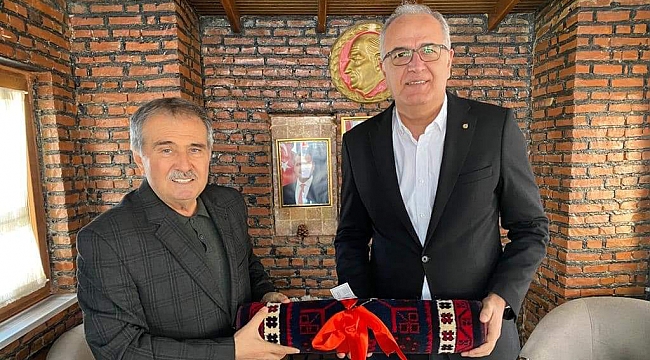 TVF Başkanı Üstündağ, Bigadiç’te ziyaretlerde bulundu 