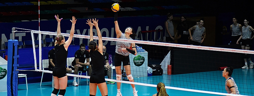 Zeren Spor, Karşıyaka Medicalpoint ile hazırlık maçı yaptı