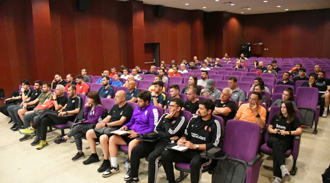 Festival Voleybolda Yıldızlar (Erkek-Kız) Kategorisinin Teknik Toplantısı Yapıldı
