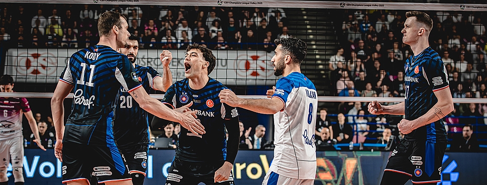 Halkbank, final için sahaya çıkıyor