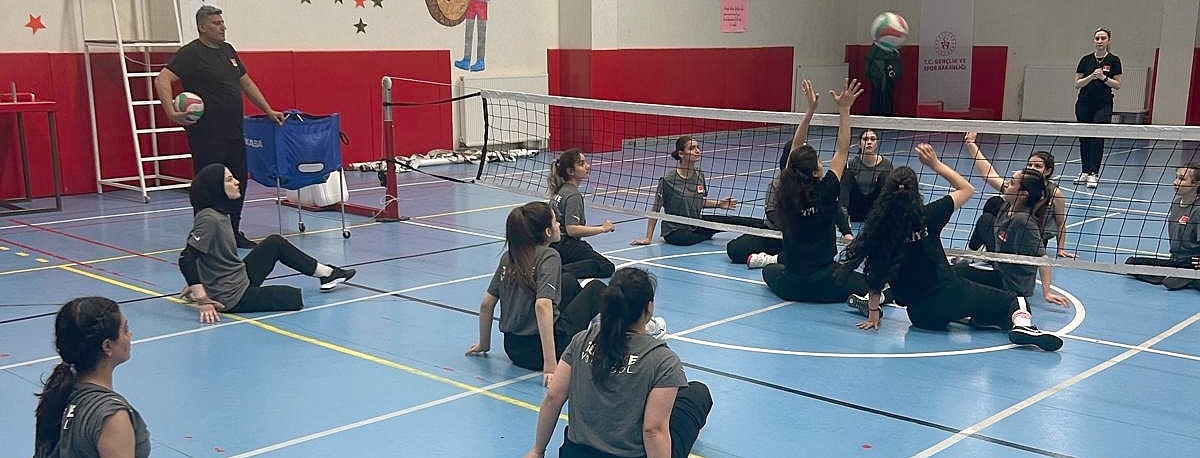 Oturarak Voleybol Kadın Milli Takımımız, Hazırlıklarını Sürdürüyor