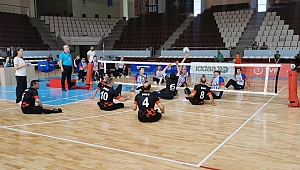 TVF Oturarak Voleybol 1.Ligi Lig Etabı Müsabakaları İkinci Gün Sona Erdi