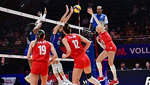 Filenin Sultanları, VNL 2025'e Galibiyetle Başladı