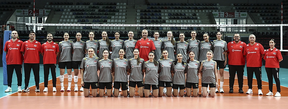 U22 Kadın Milli Takımımız, Avrupa Şampiyonası Elemesi İçin Kampa Girdi