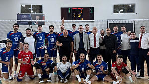 İstanbul Büyükşehir Belediyespor lige galibiyetle başladı