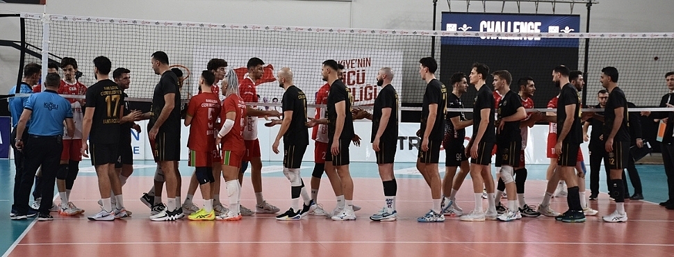 İstanbul Gençlik, Cizre Belediyespor'u set vermeden geçti