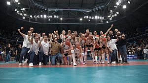 Eczacıbaşı Dynavit, 2026 CEV Zeren Group Şampiyonlar Ligi'nde Çeyrek Finale Yükseldi