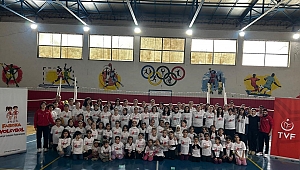 Fabrika Voleybol Yeni Okulunu Mardin-Artuklu'da Açtı