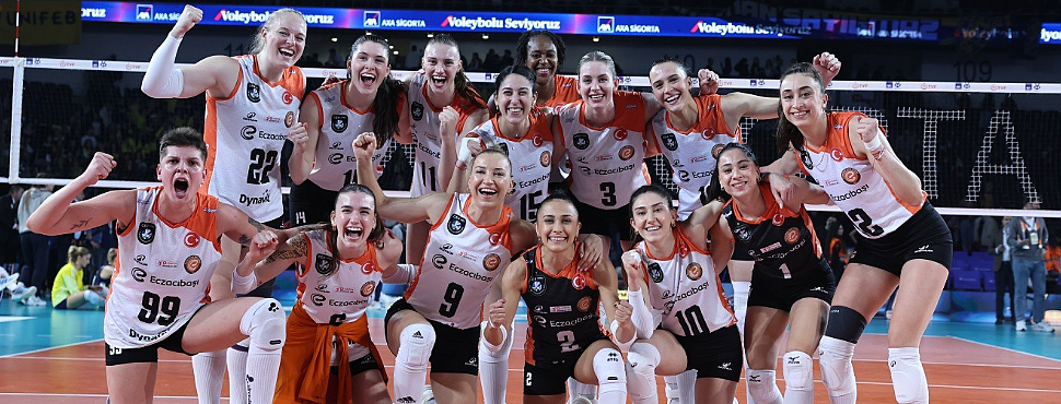 2026 Kadınlar AXA Sigorta Kupa Voley'de Finalin Adı VakıfBank-Eczacıbaşı Dynavit