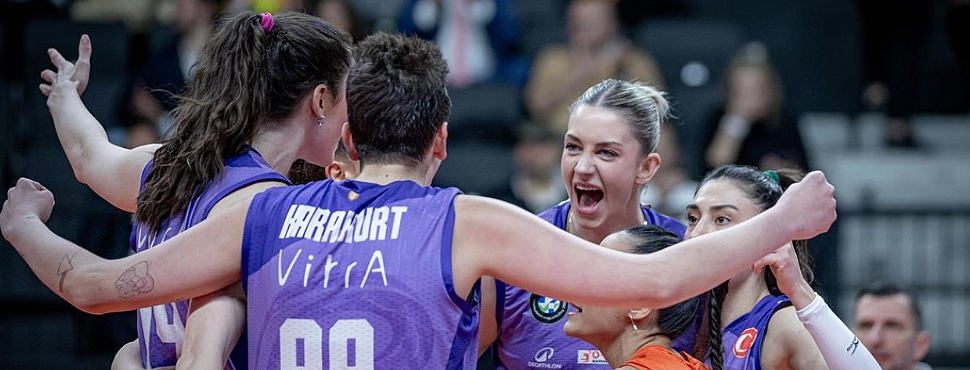 Eczacıbaşı Dynavit, Rzeszow'u 3-1 Mağlup Etti