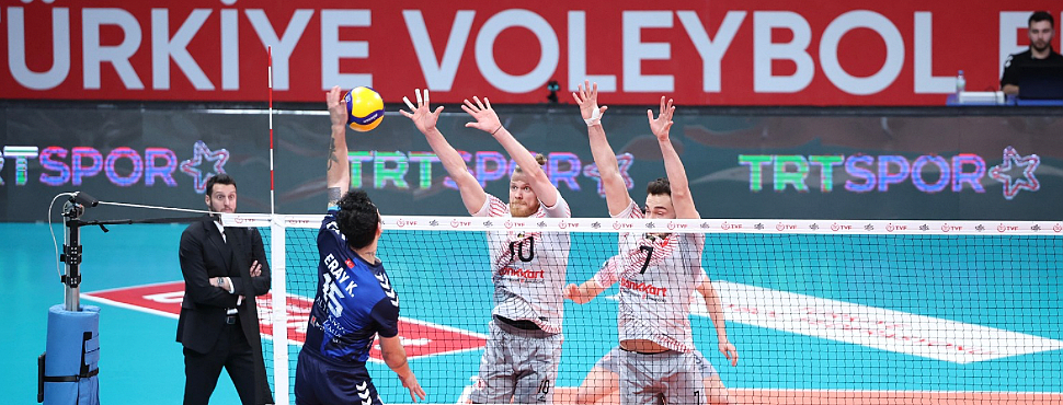 SMS Grup Efeler Ligi'nde 22.Hafta Sona Erdi