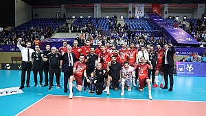 2026 Erkekler AXA Sigorta Kupa Voley'de İlk Finalist Ziraat Bankkart 