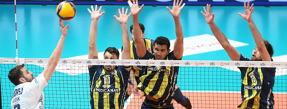 SMS Grup Efeler Ligi'nde Play-Off 5-8 Etabı Başladı