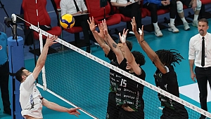 SMS Grup Efeler Ligi'nde Play-Off 7-8 Etabı Sona Erdi