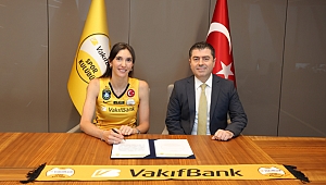 Naz Aydemir Akyol 8 yıllık aradan sonra yeniden VakıfBank’ta
