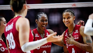 Filenin Sultanları, VNL 3. Etap son maçında Tayland'ı 3-1 mağlup etti