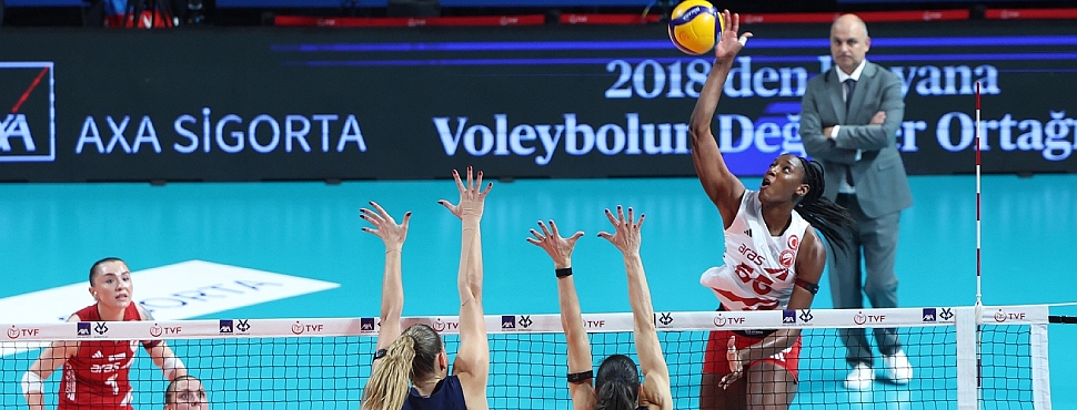 2027 Kadınlar AXA Sigorta Kupa Voley Grup Müsabakalarında İkinci Gün Sona Erdi