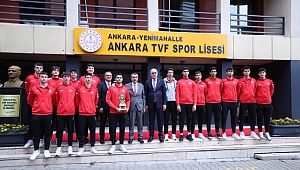 Millî Eğitim Bakanı Yusuf Tekin, Şampiyon TVF Spor Lisesi’ni Ziyaret Etti