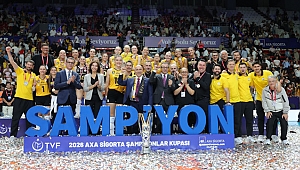 VakıfBank, Şampiyonlar Kupası'nı 6. kez müzesine götürdü